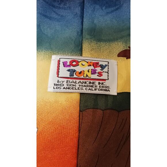 VTG 90s Looney Tunes Road Runner & Wiley Coyote Polyester Neck Tie 58" x 3.75" - Picture 3 of 4